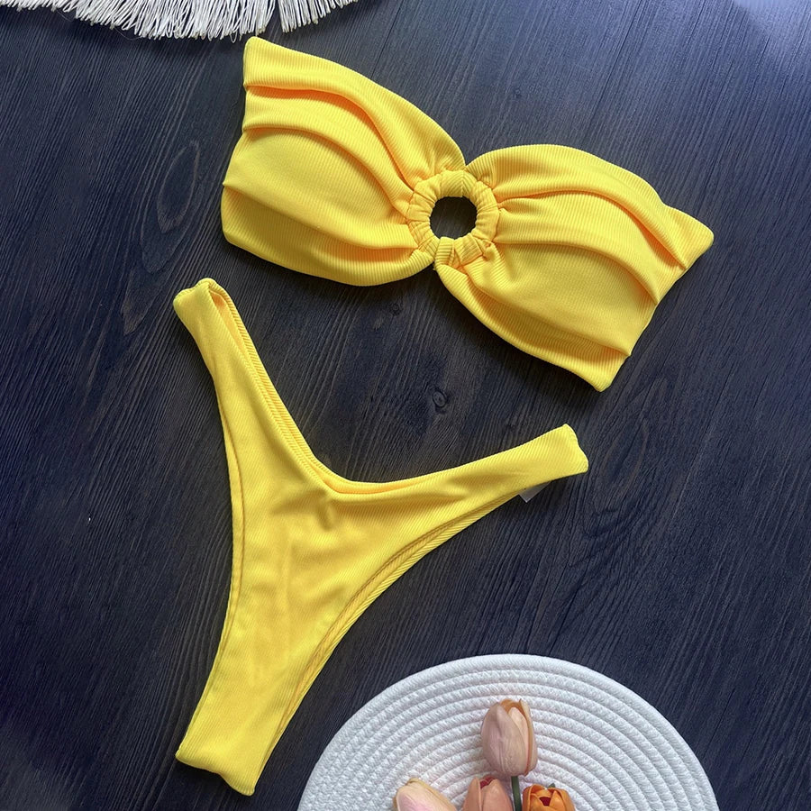 Bikini z bardotką