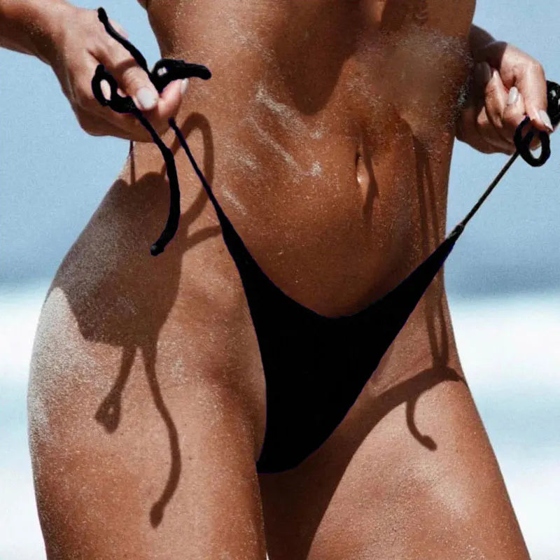 Stringi od bikini