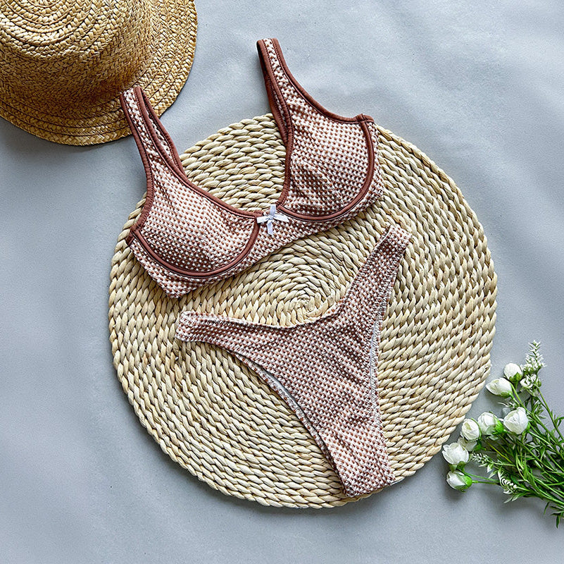 Brązowe bikini w kratkę vichy