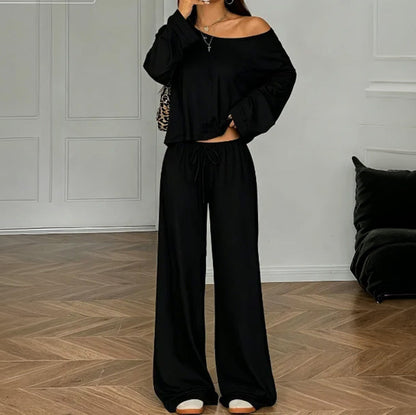 Oversize'owy komplet z szerokimi spodniami