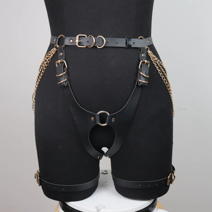 Harness z łańcuszkami