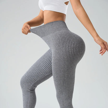 Prążkowane legginsy