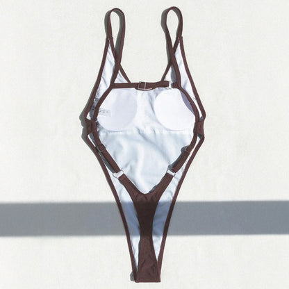 Monokini z odważnymi wycięciami