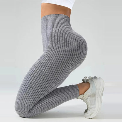 Prążkowane legginsy