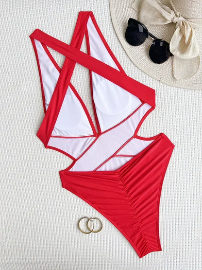 Monokini wykonane z szerokich pasów